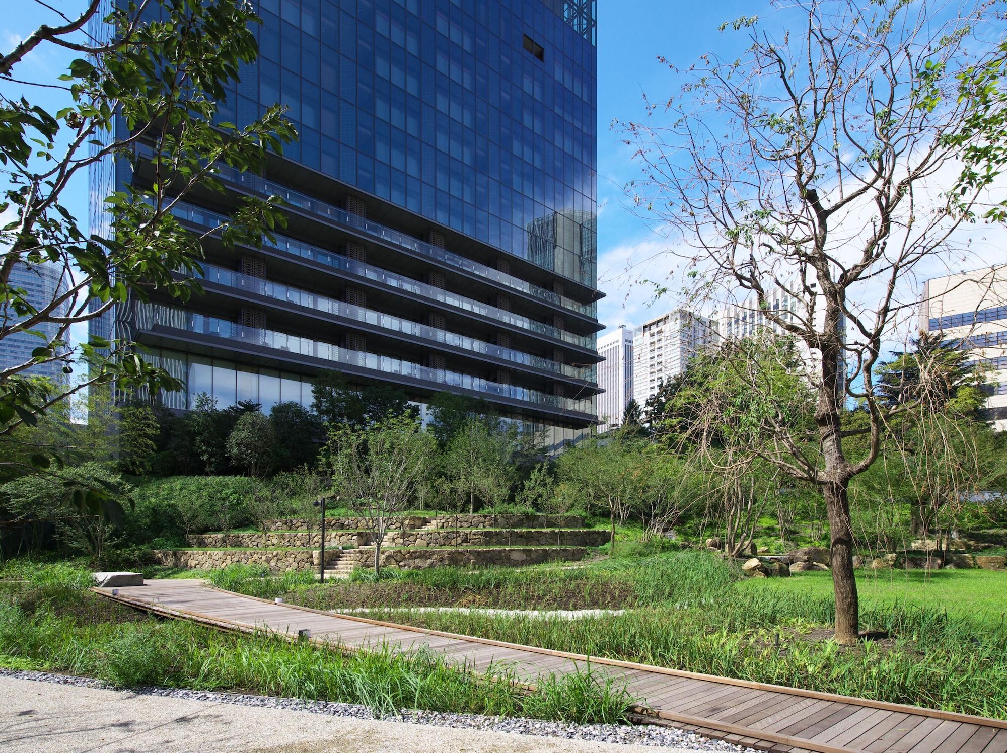 The Okura Tokyo Ξενοδοχείο Εξωτερικό φωτογραφία The park