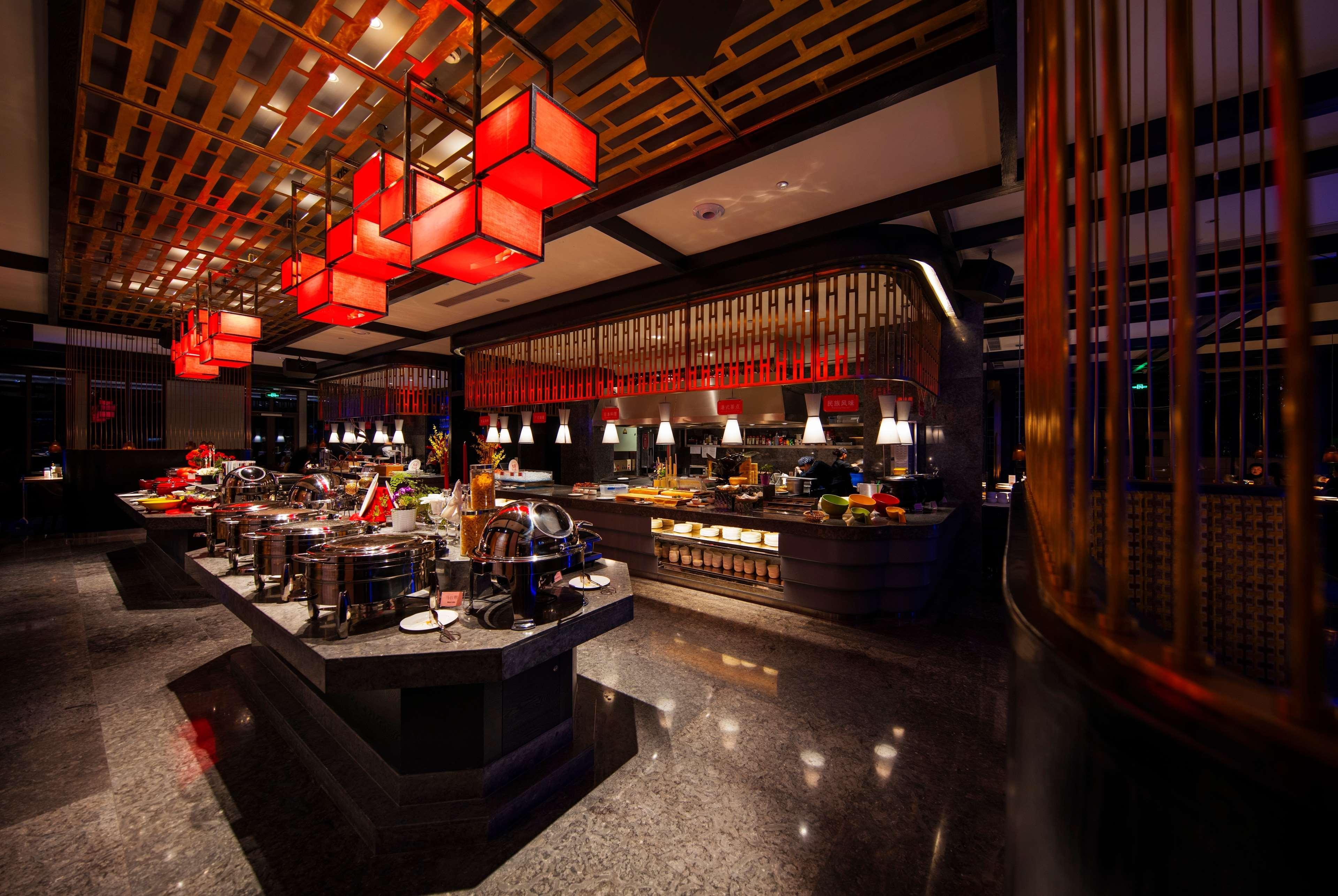 The Okura Tokyo Ξενοδοχείο Εξωτερικό φωτογραφία The buffet at the restaurant